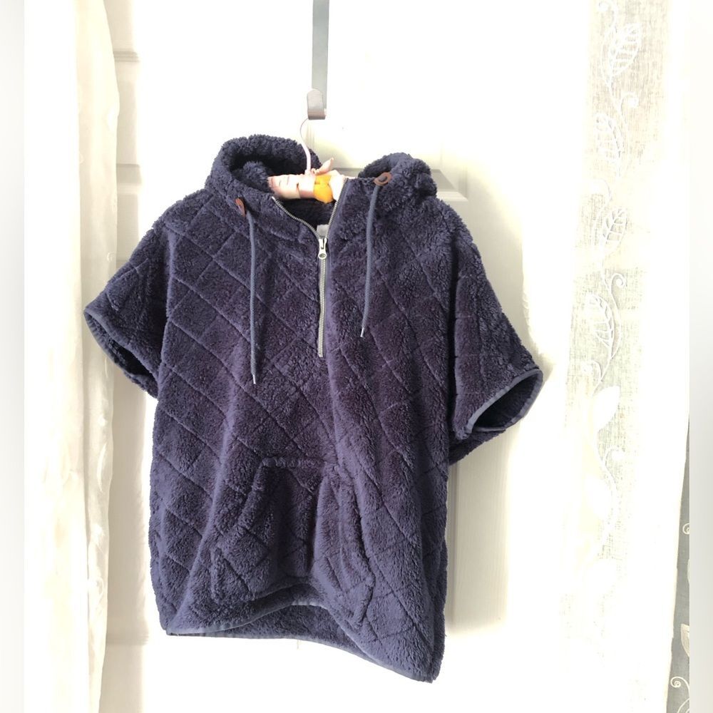 Columbia Sherpa women sz M Cozy fleece Hoodie short sleeves vest jacket pocket